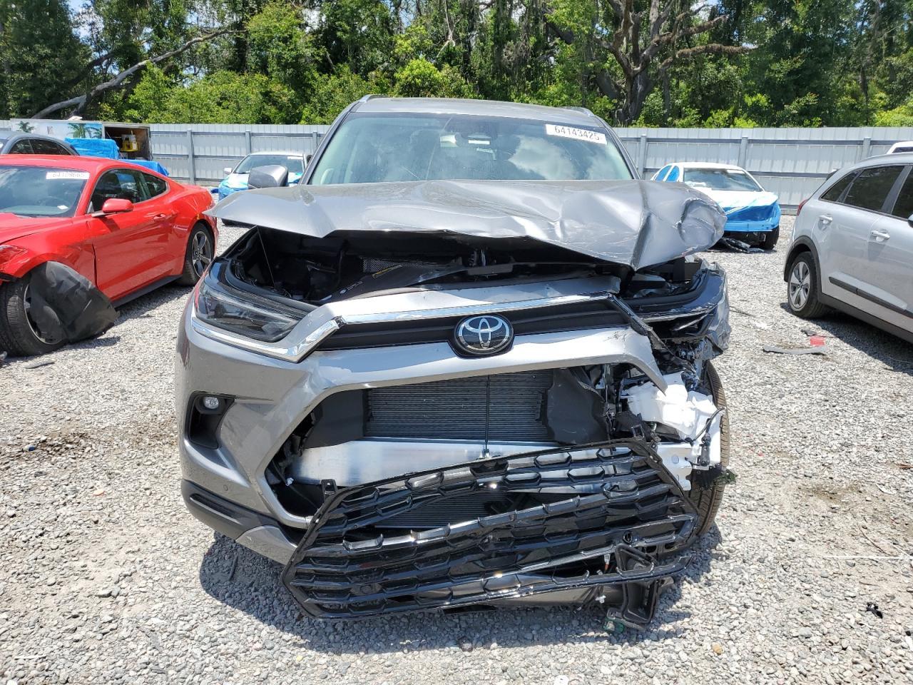 2025 Toyota Grand Highlander Le - Фото 5