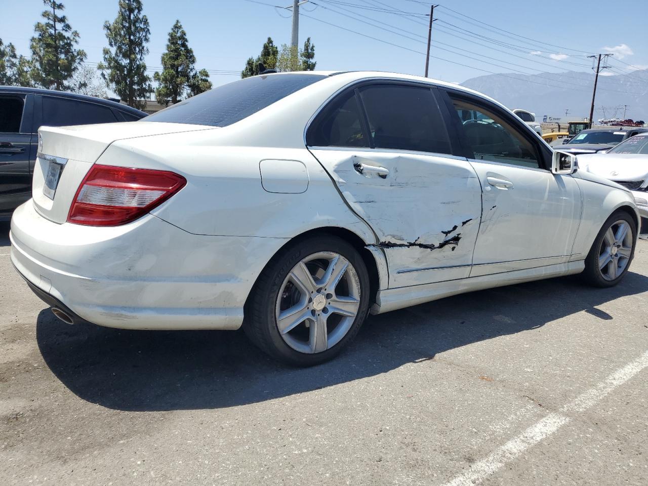 2011 Mercedes-Benz C 300 - Image 3