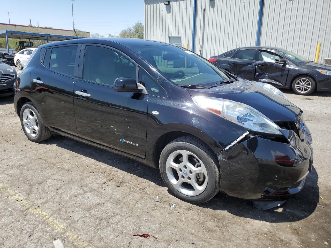 2011 Nissan Leaf Sv - Image 4