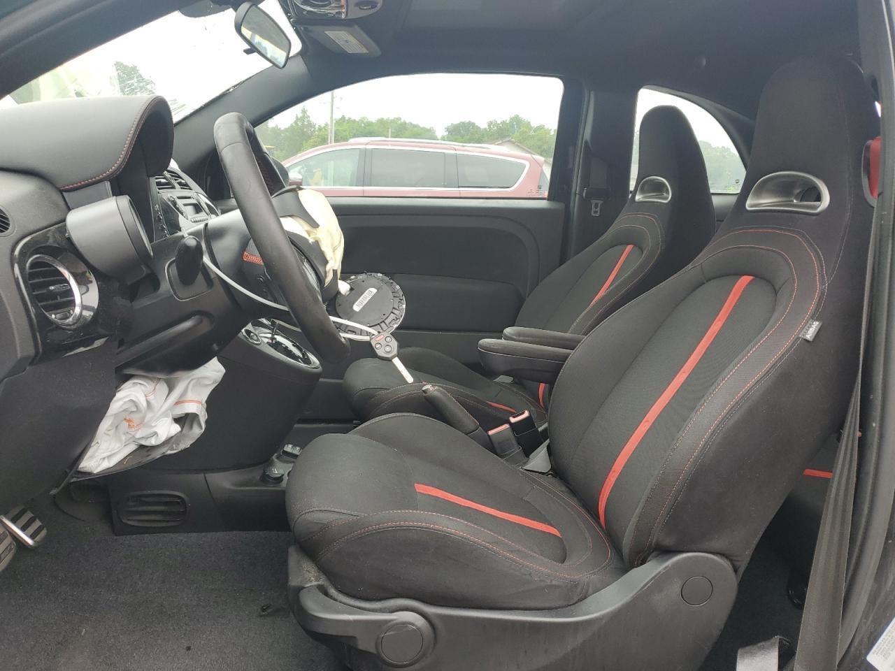 2015 Fiat 500 Abarth - Фото 7