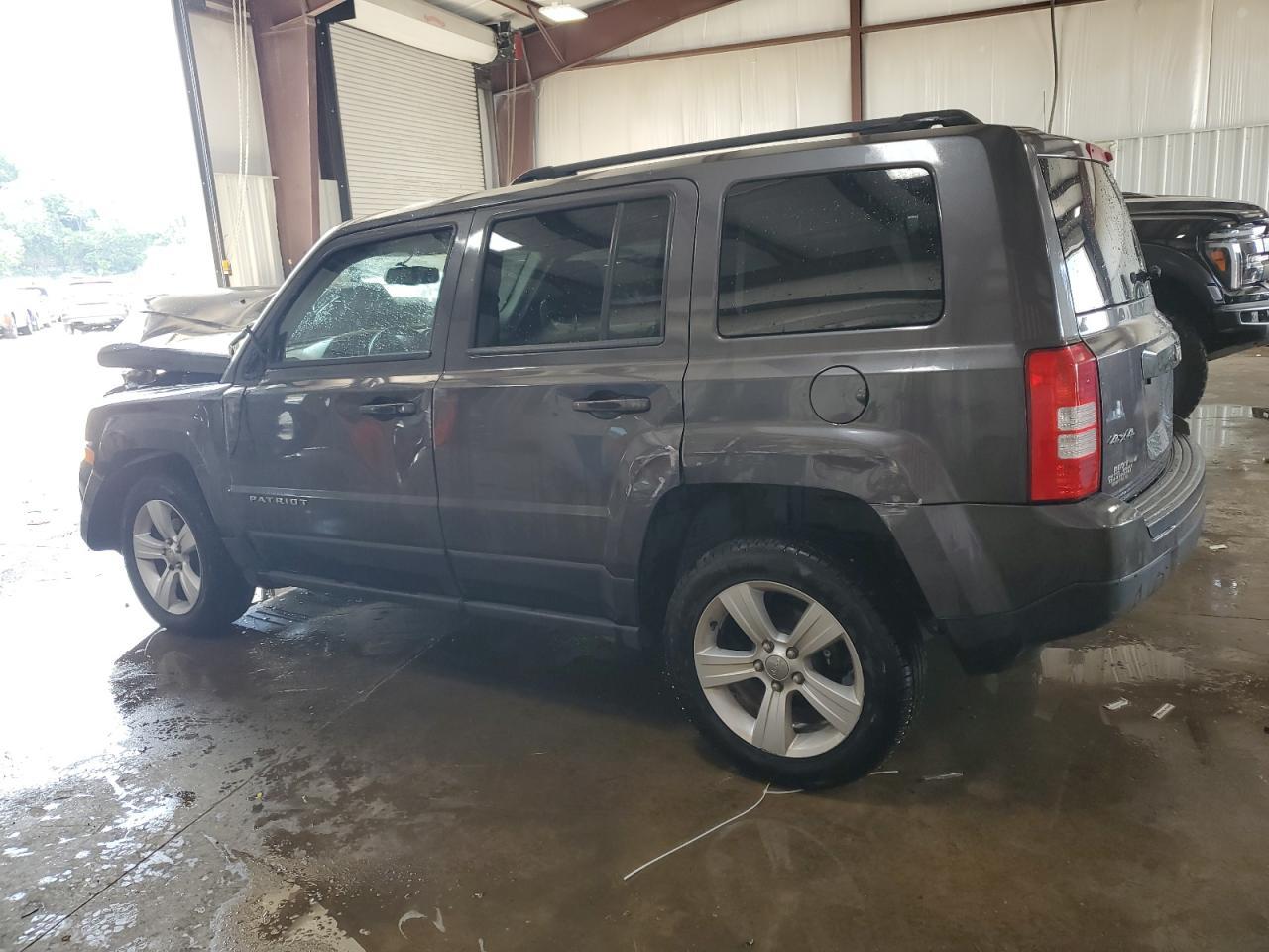 2014 Jeep Patriot Latitude - Фото 2
