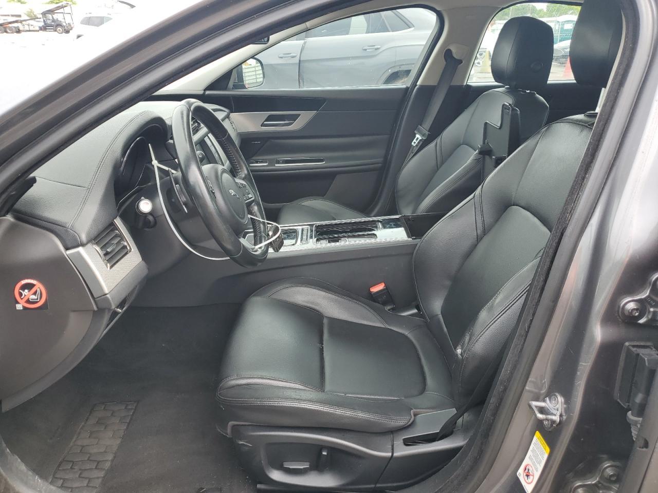 2016 Jaguar Xf Premium - Фото 7