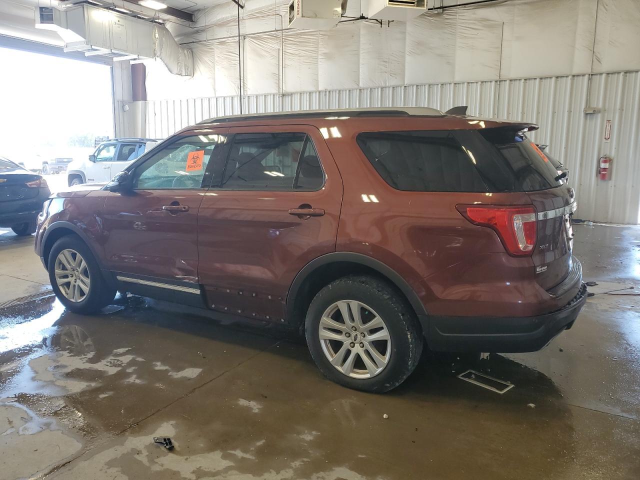 2018 Ford Explorer Xlt - Фото 2