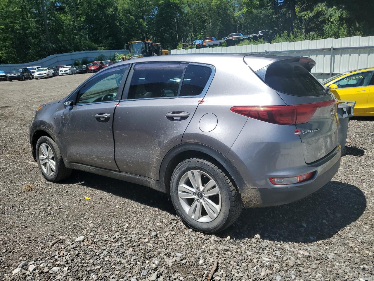 2018 Kia Sportage Lx - Image 2