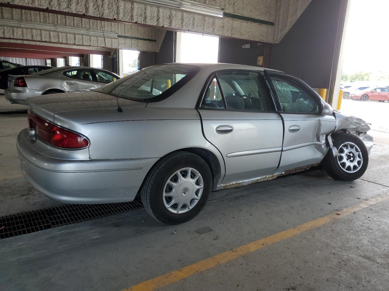 2003 Buick Century Custom - Фото 3