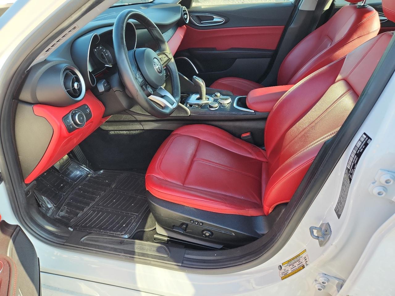 2020 Alfa Romeo Giulia - Фото 7