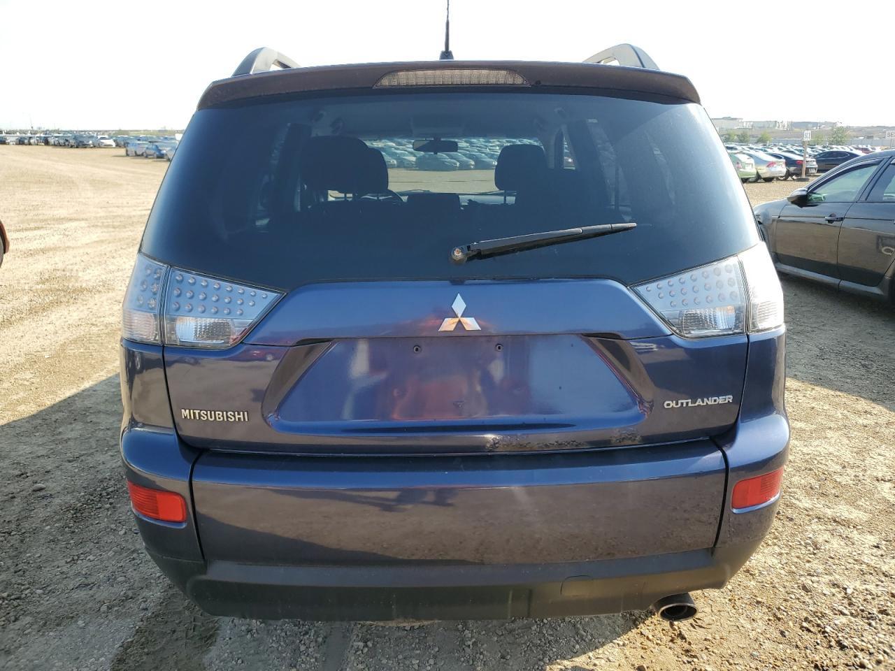 2009 Mitsubishi Outlander Es - Image 6