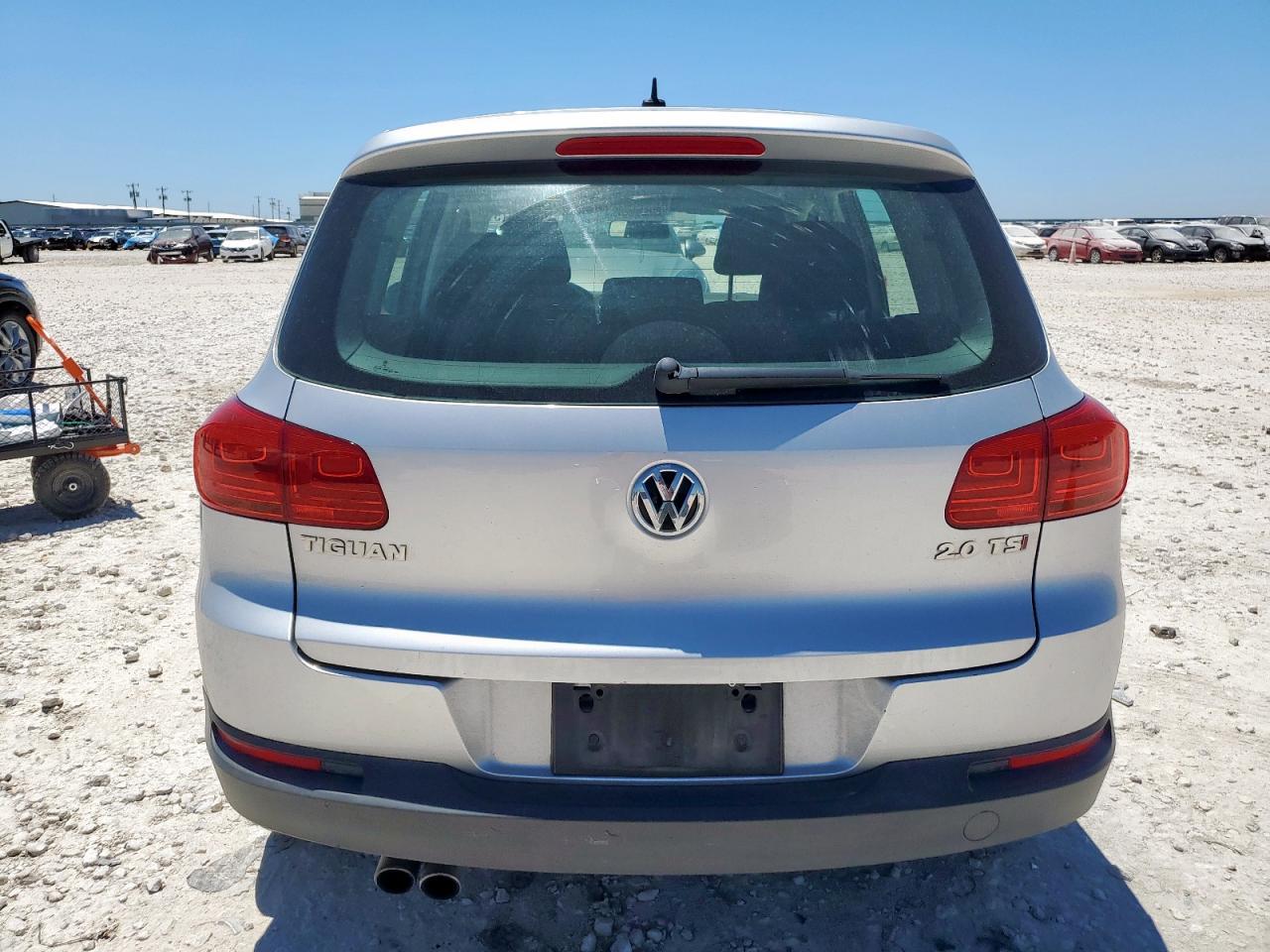 2014 Volkswagen Tiguan S - Image 6