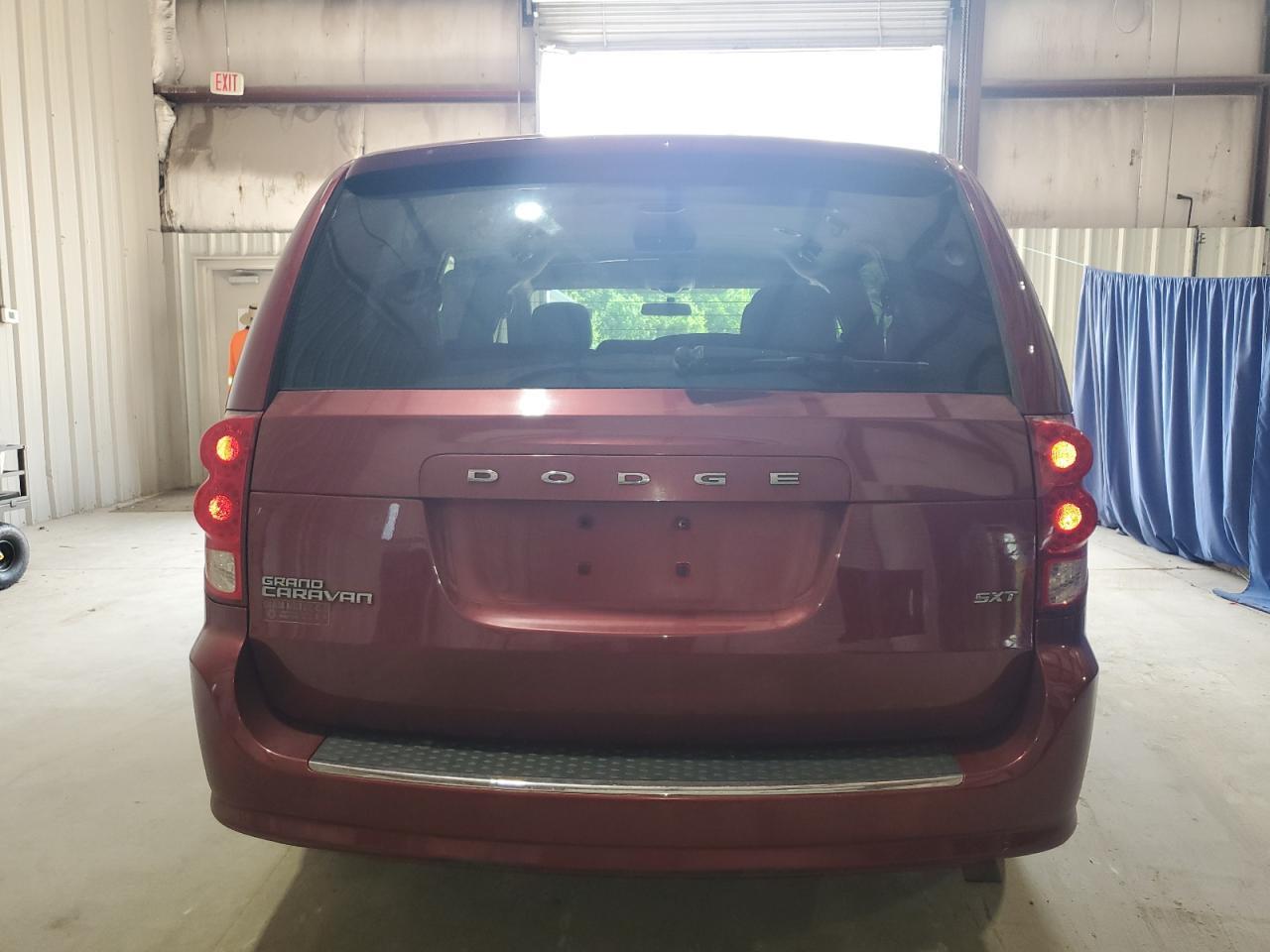 2014 Dodge Grand Caravan Sxt - Image 6