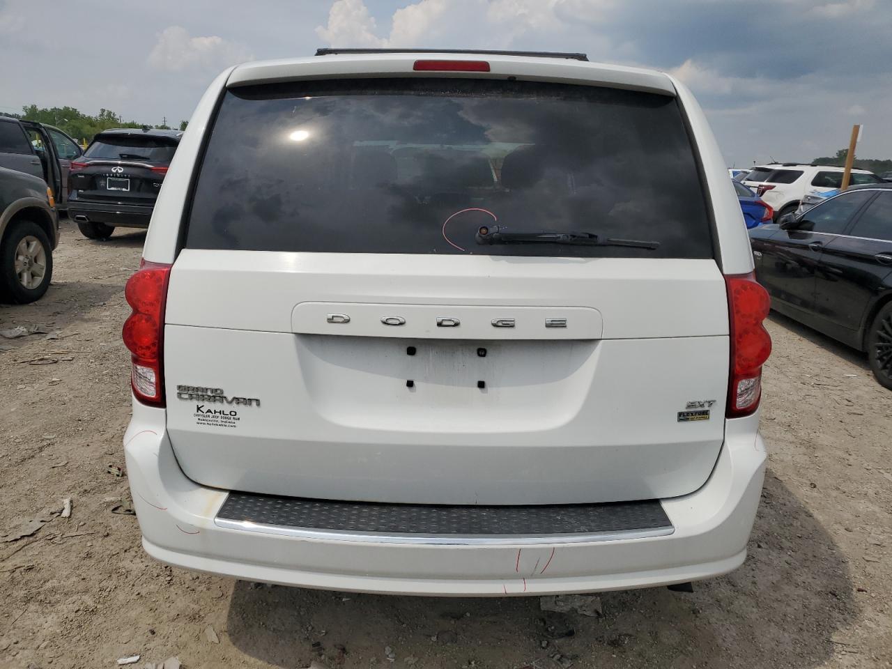 2014 Dodge Grand Caravan Sxt - Image 6