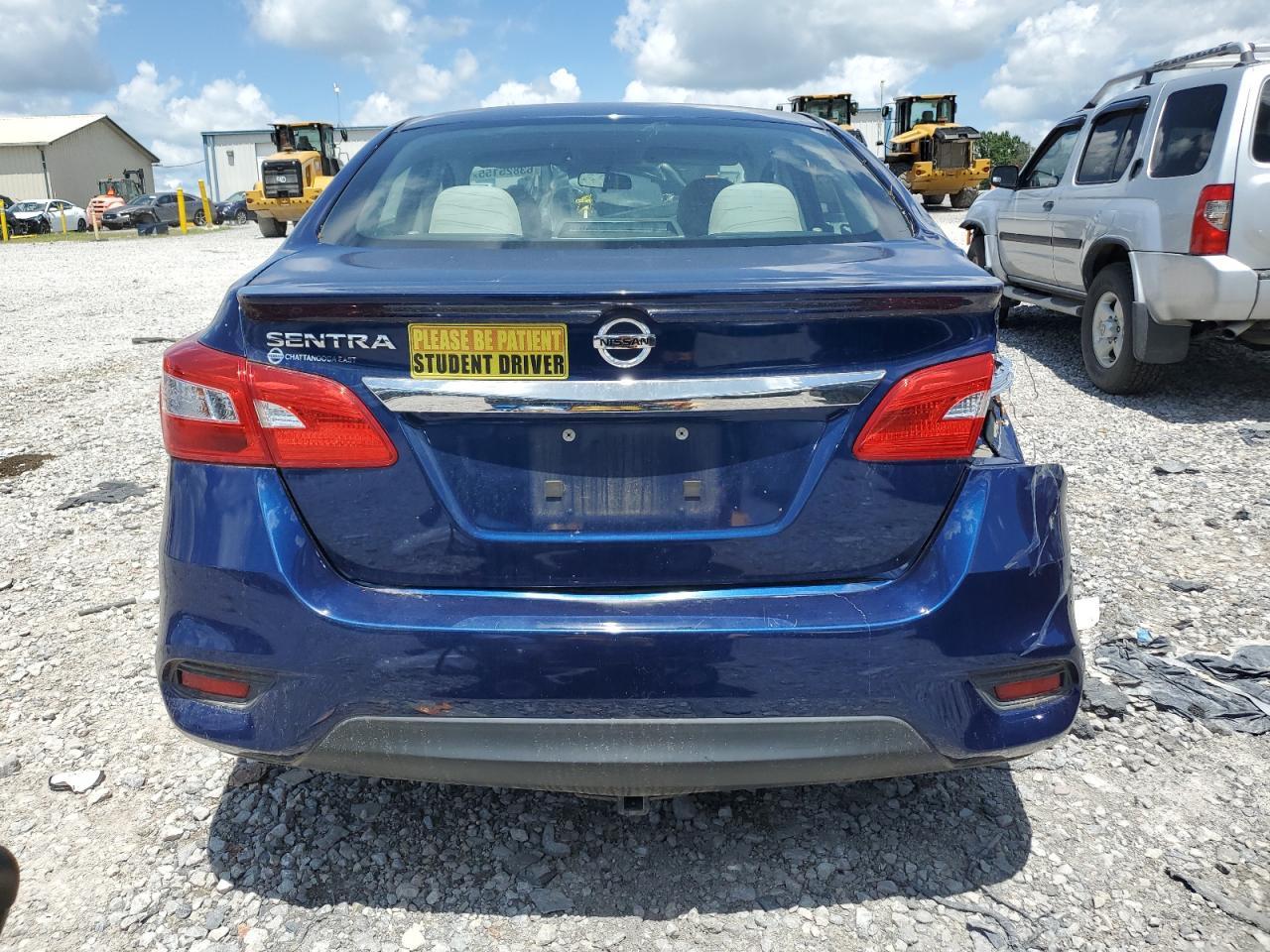 2017 Nissan Sentra S - Image 6
