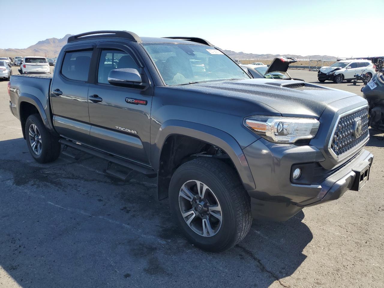 2019 Toyota Tacoma Double Cab - Фото 4