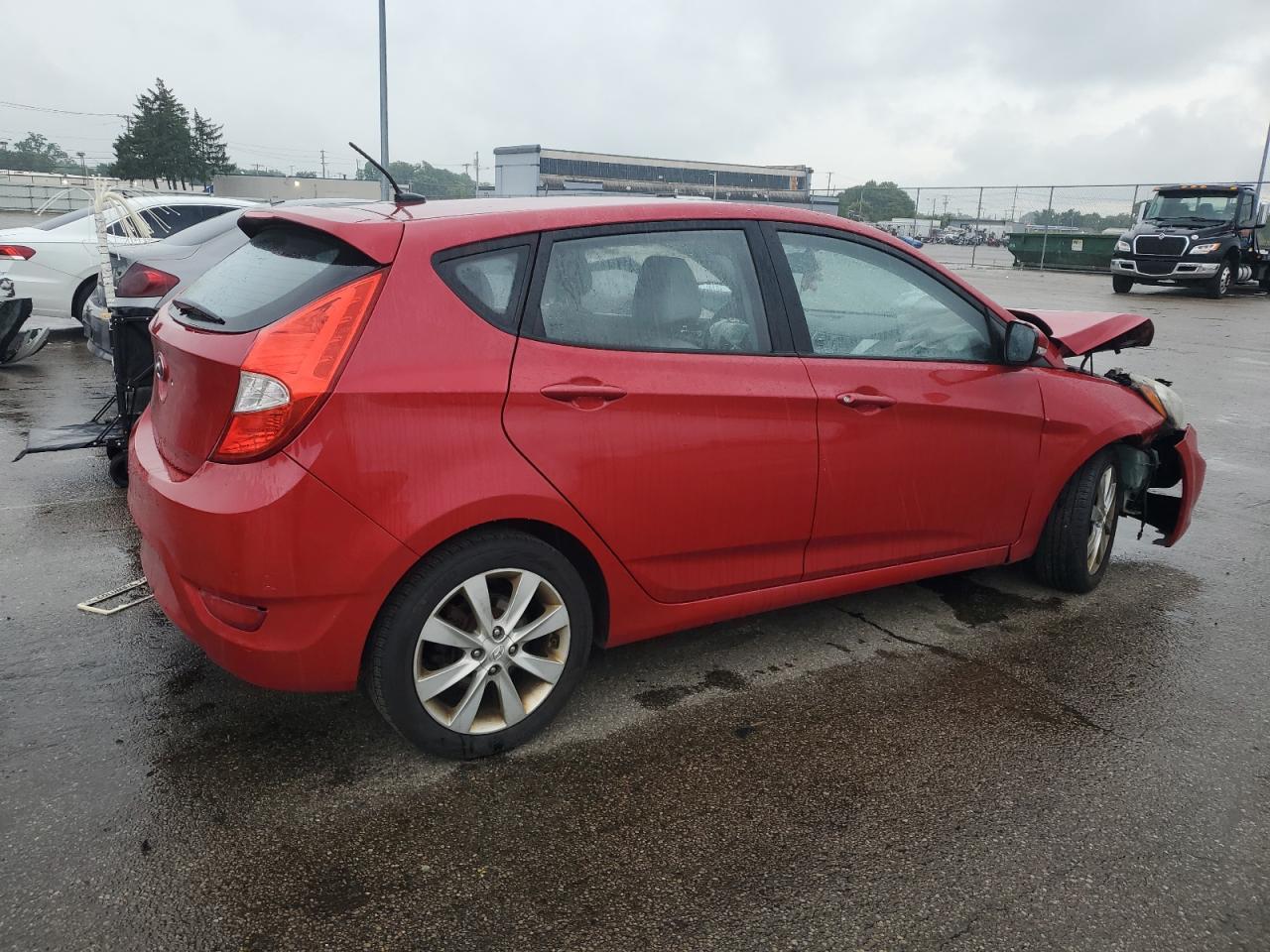2013 Hyundai Accent Se - Image 3