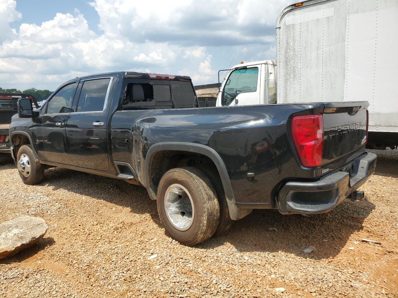 2021 Chevrolet Silverado K3500 High Country - Image 2