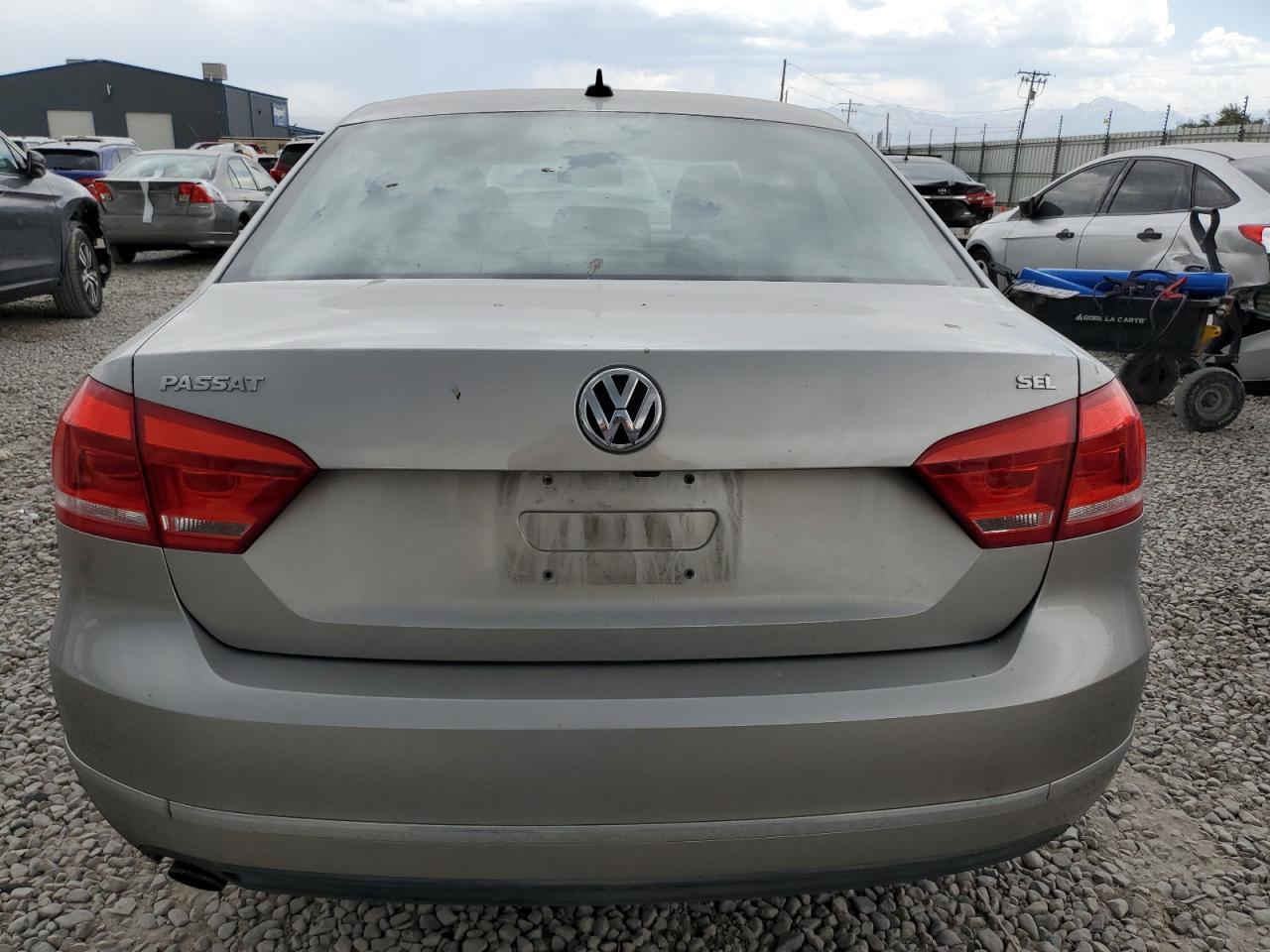 2013 Volkswagen Passat Sel - Фото 6