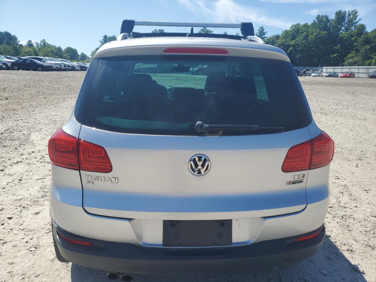 2016 Volkswagen Tiguan S - Image 6