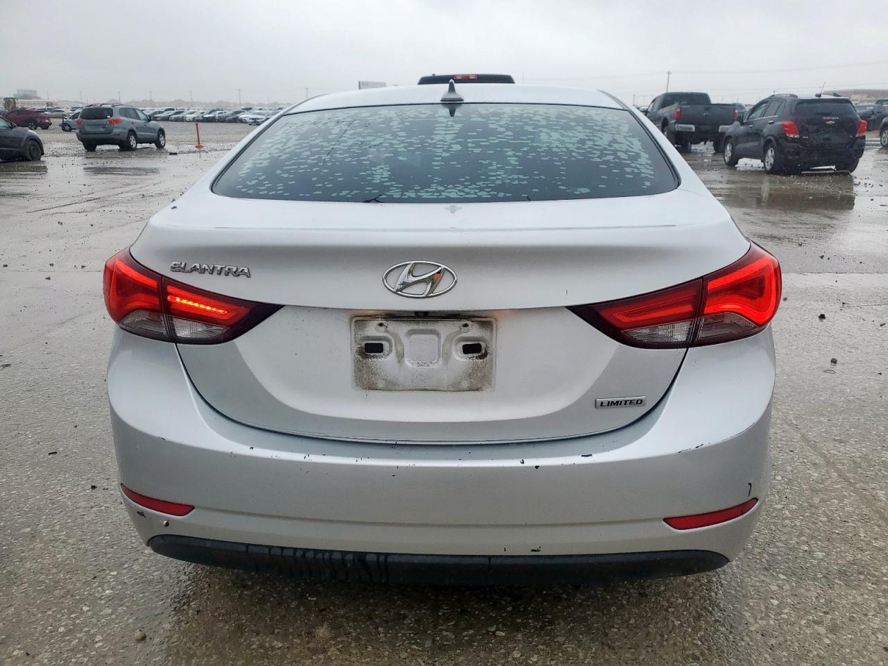2015 Hyundai Elantra Se - Image 6