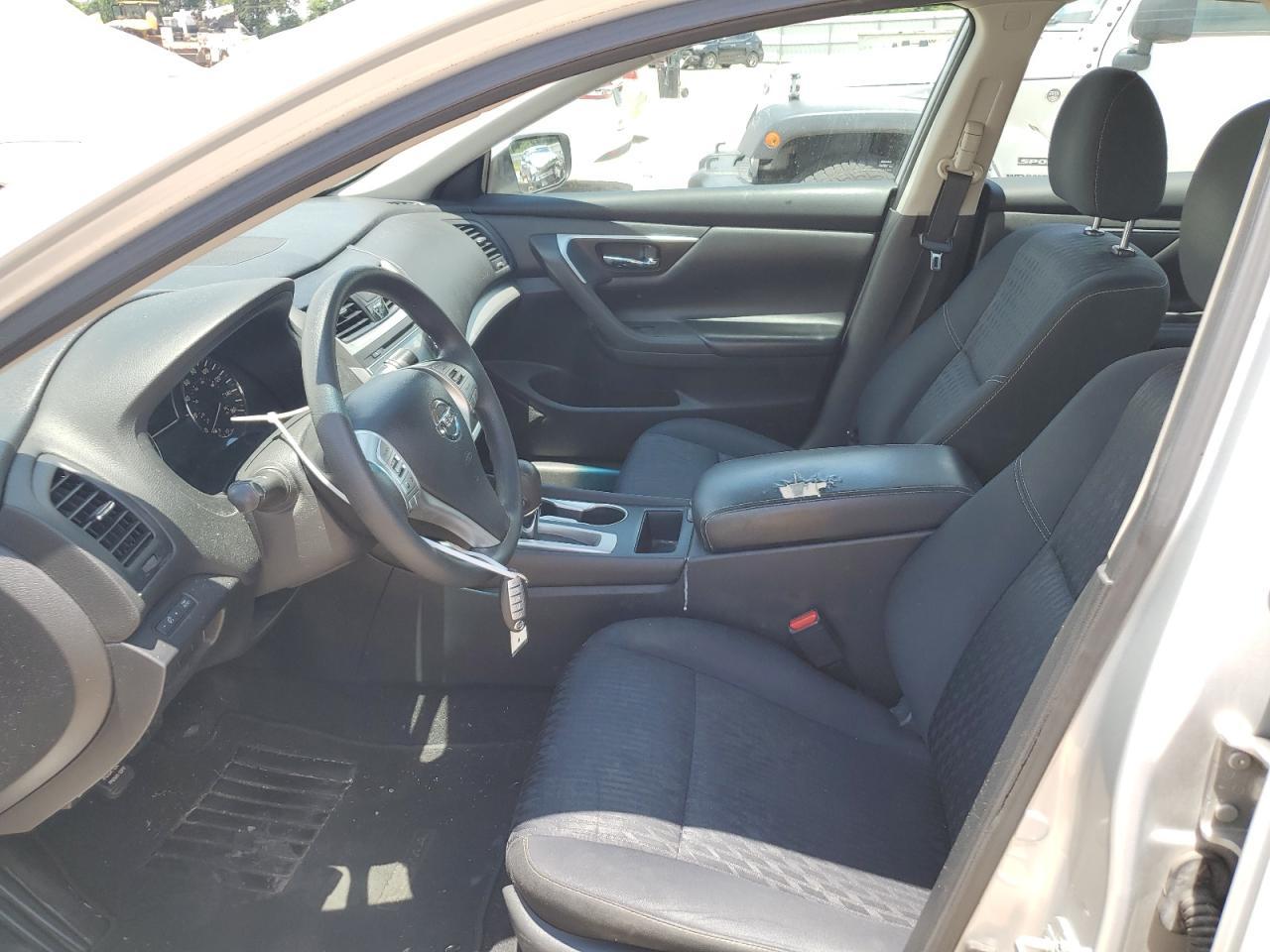 2017 Nissan Altima 2.5 - Image 7