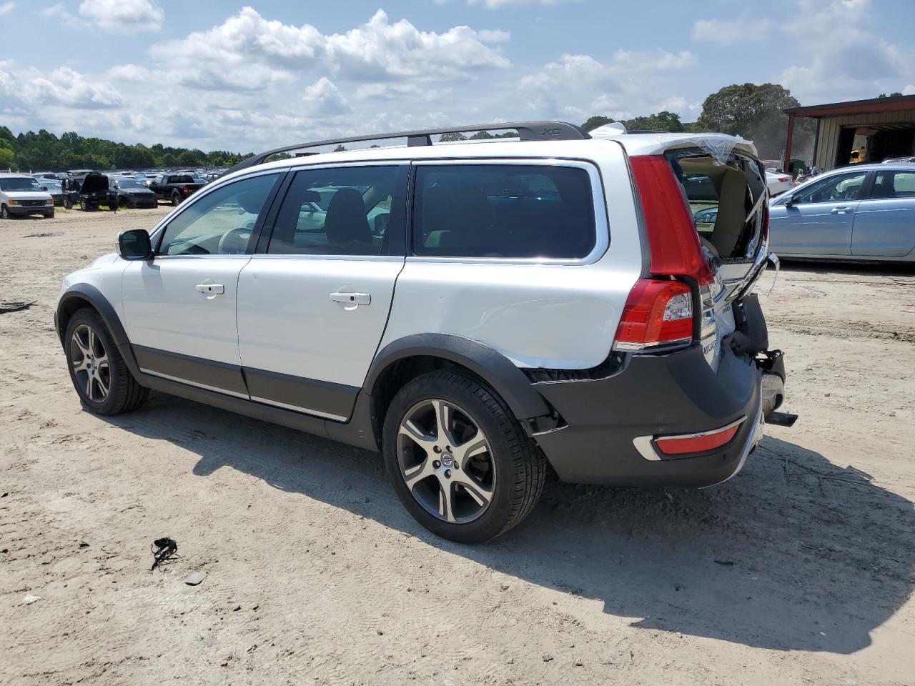 2015 Volvo Xc70 T6 Premier+ - Image 2