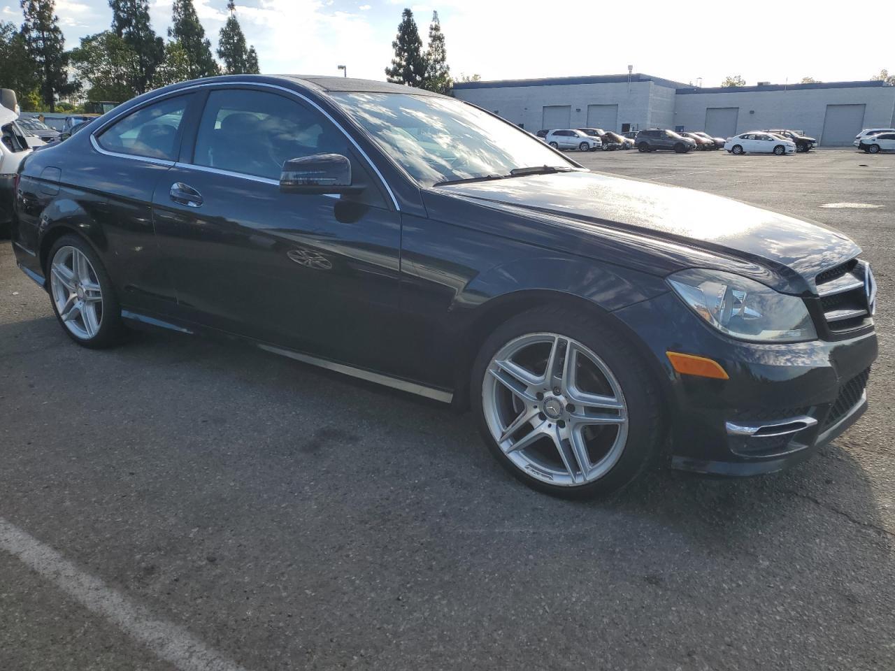 2014 Mercedes-Benz C 250 - Фото 4