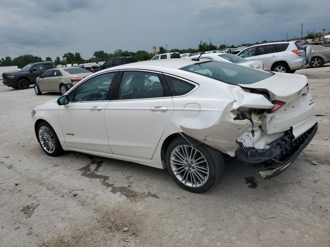 2013 Ford Fusion Se Hybrid - Фото 2