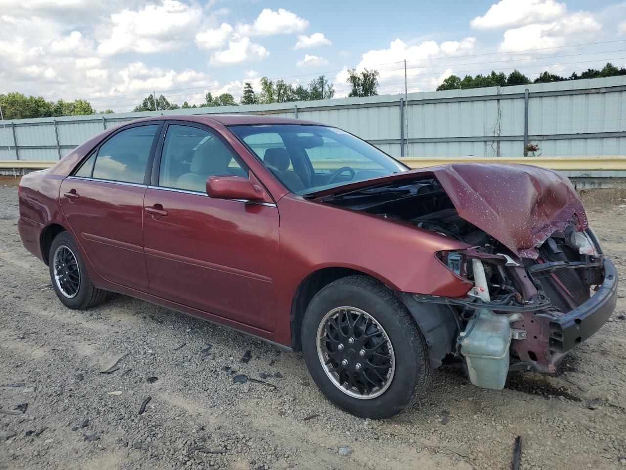 2006 Toyota Camry Le - Image 4