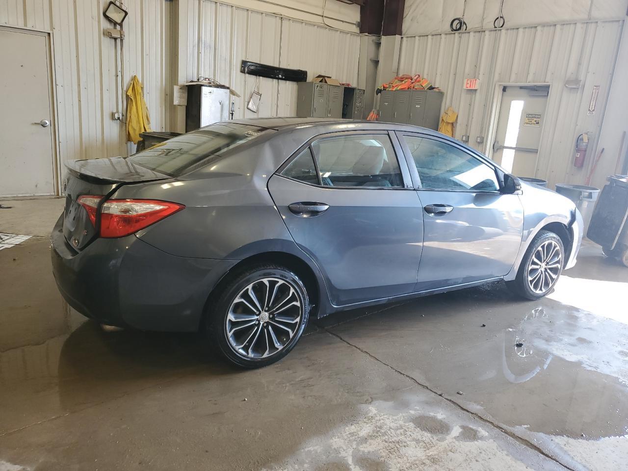 2015 Toyota Corolla L - Фото 3