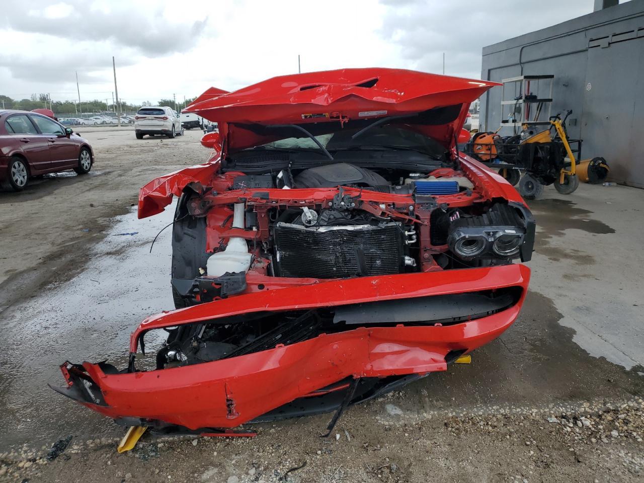 2022 Dodge Challenger R/T - Фото 5