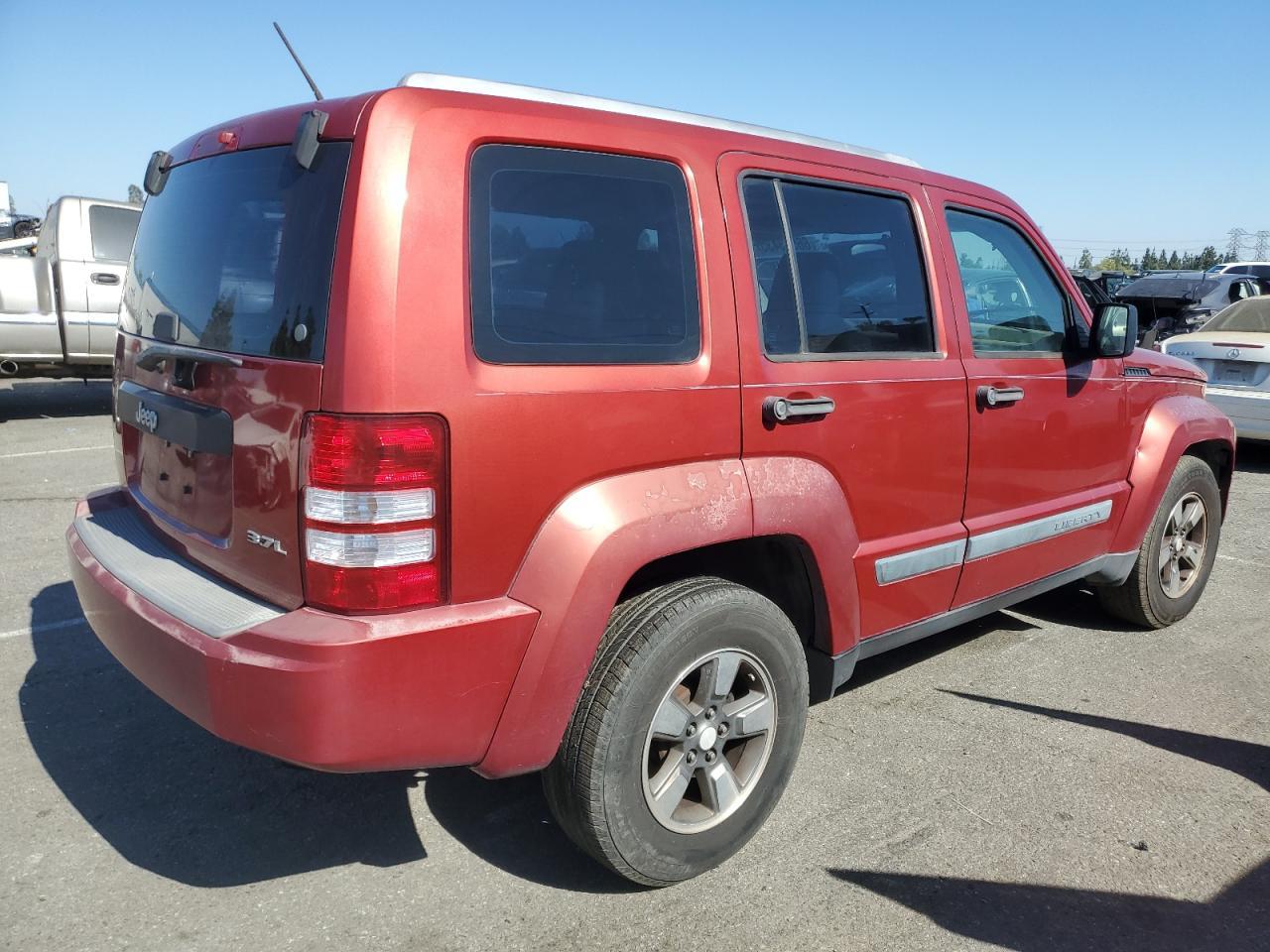 2008 Jeep Liberty Sport - Фото 3