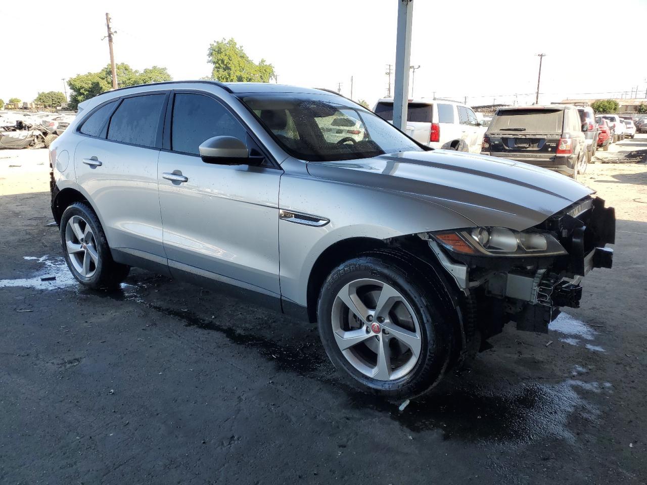 2017 Jaguar F-Pace - Фото 4