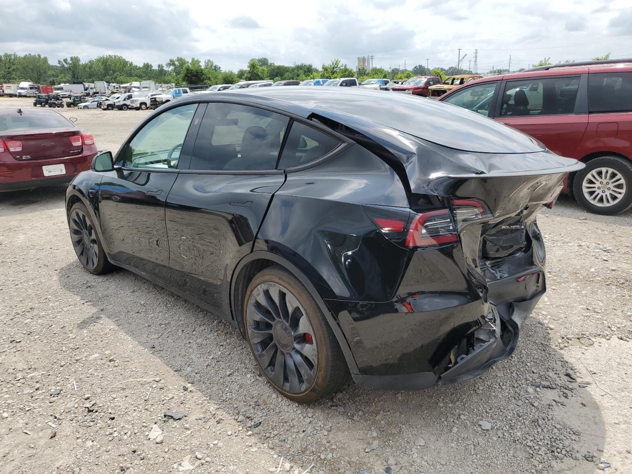 2024 Tesla Model Y - Image 2