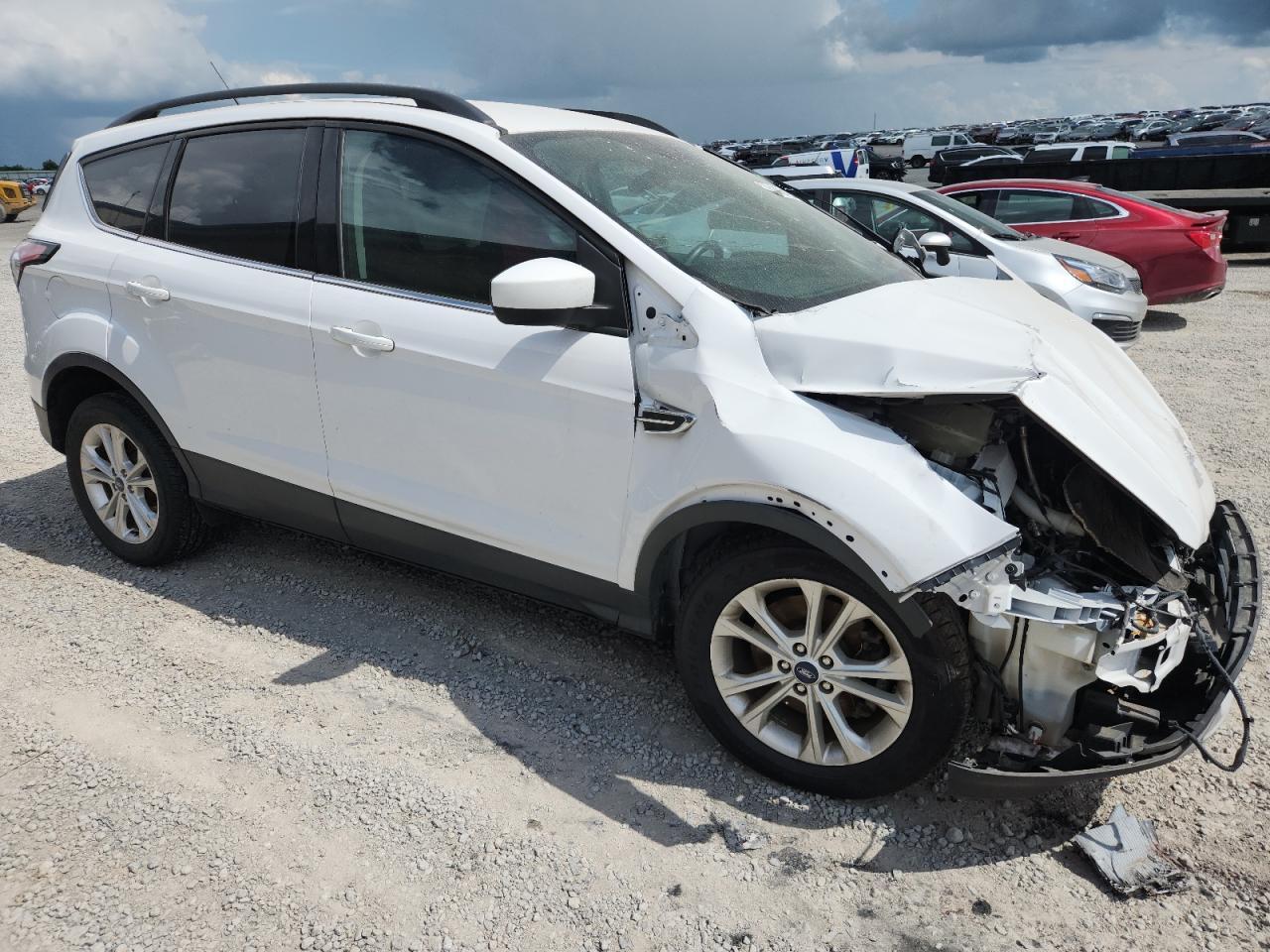 2018 Ford Escape Sel - Image 4