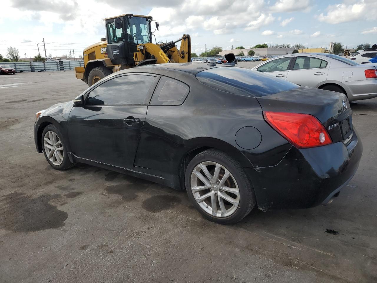 2012 Nissan Altima Sr - Фото 2