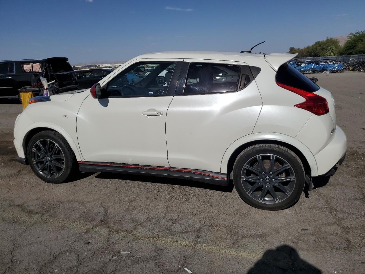 2013 Nissan Juke S - Фото 2