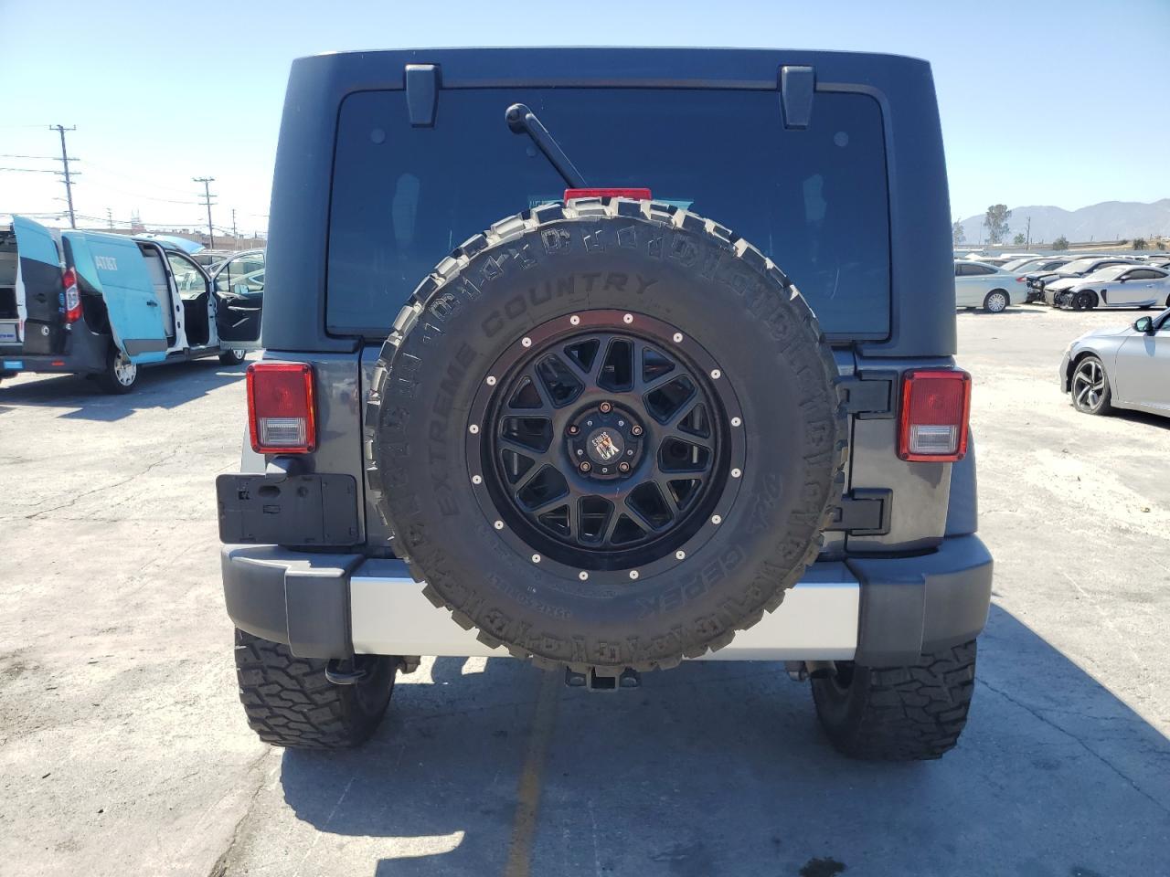 2018 Jeep Wrangler Unlimited Sport - Фото 6