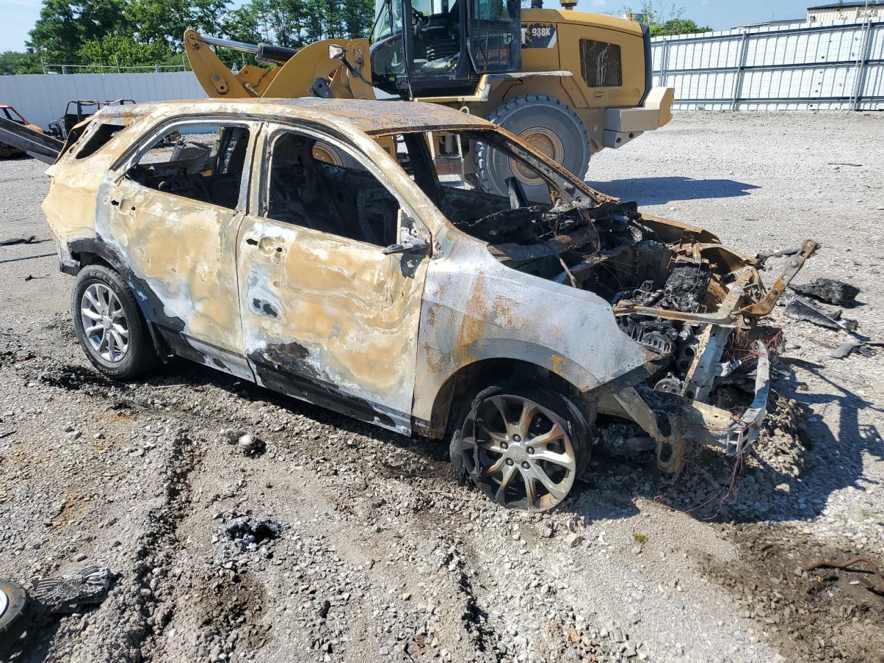 2019 Chevrolet Equinox Ls - Image 4