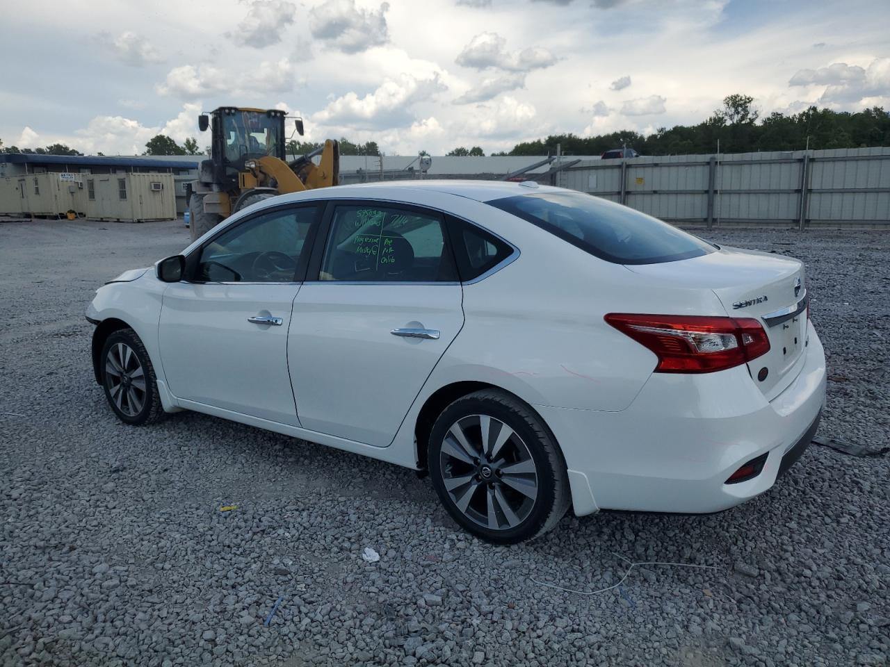 2019 Nissan Sentra S - Фото 2