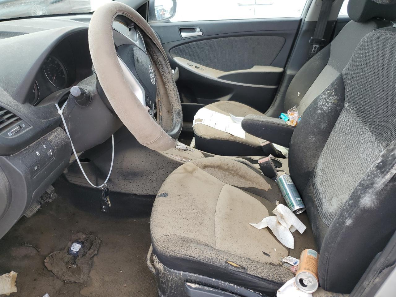 2013 Hyundai Accent Gls - Image 7