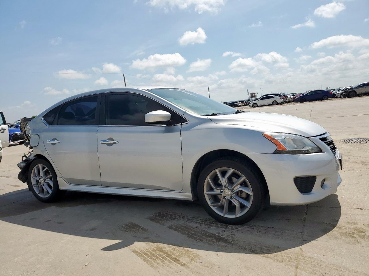 2014 Nissan Sentra S - Фото 4