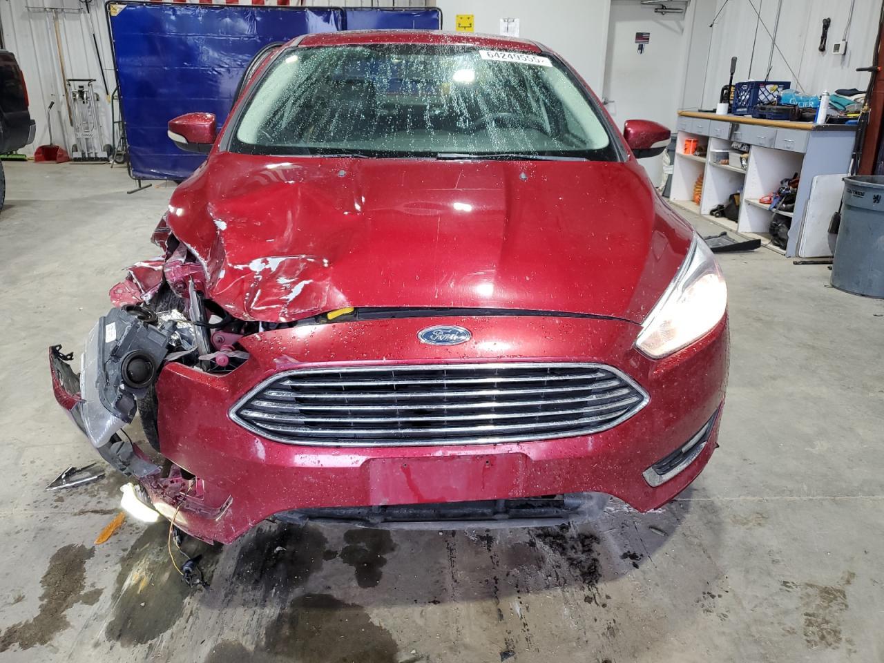 2017 Ford Focus Titanium - Фото 5