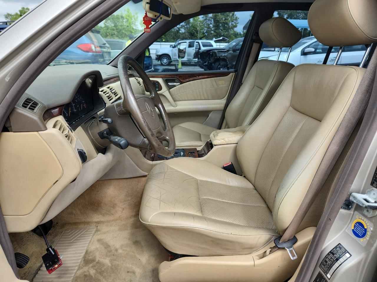 1997 Mercedes-Benz E 320 - Image 7