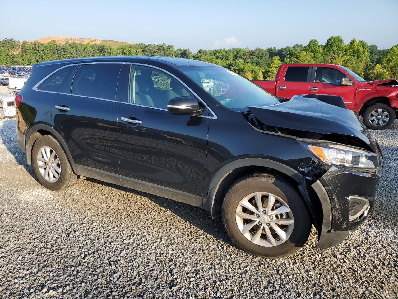 2018 Kia Sorento Lx - Image 4