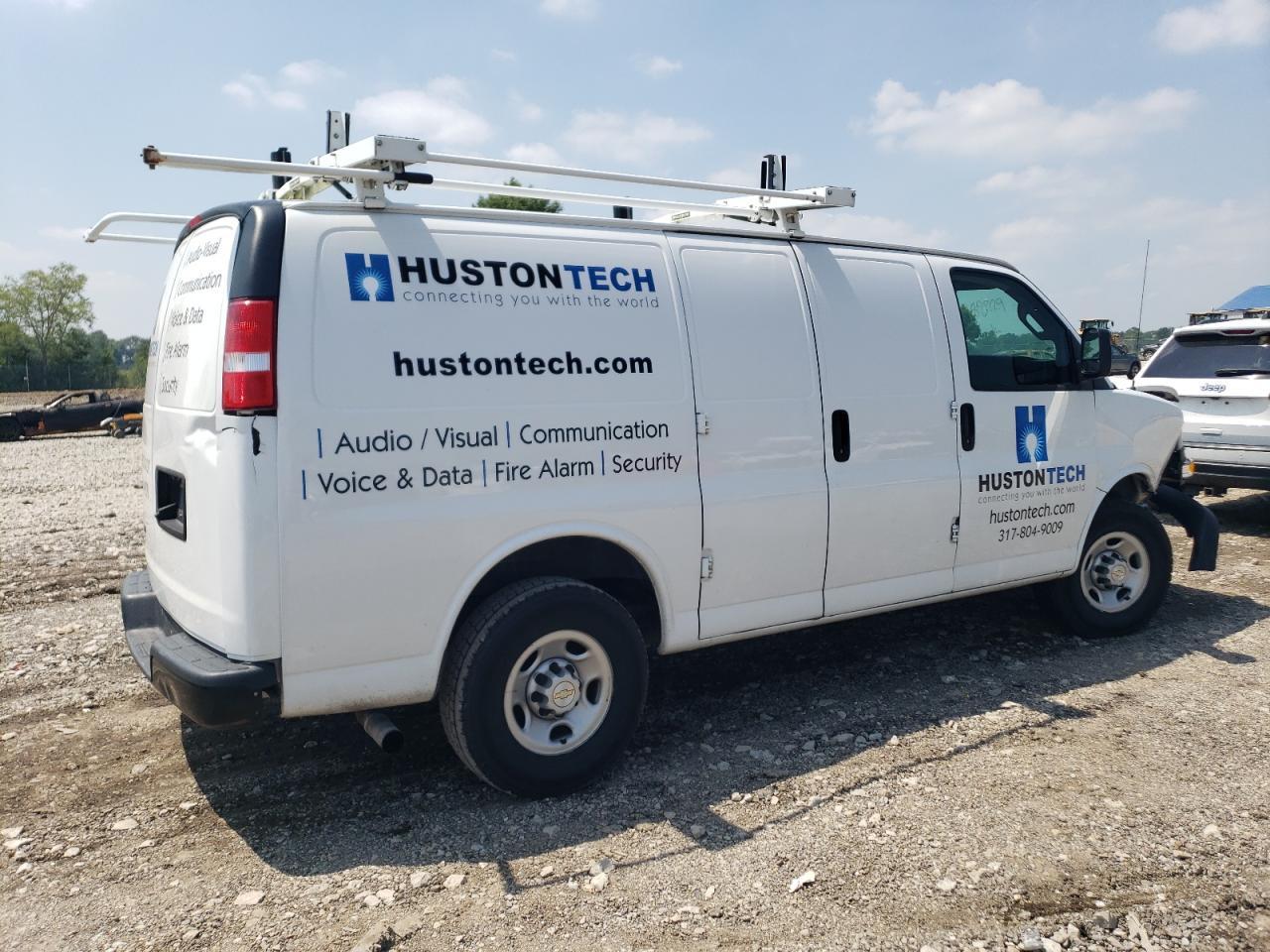 2020 Chevrolet Express G2500 - Фото 3