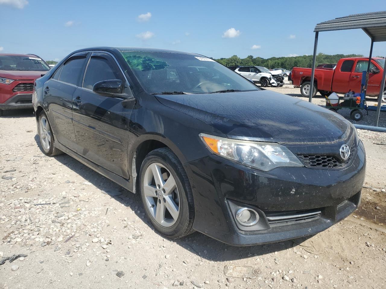 2014 Toyota Camry Se - Фото 4