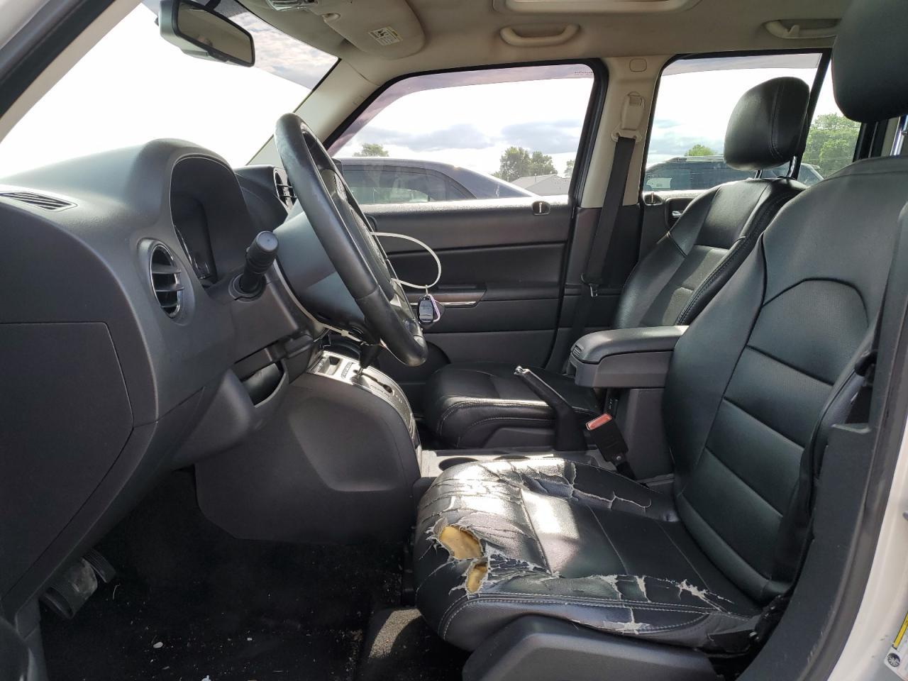 2011 Jeep Patriot Latitude - Фото 7