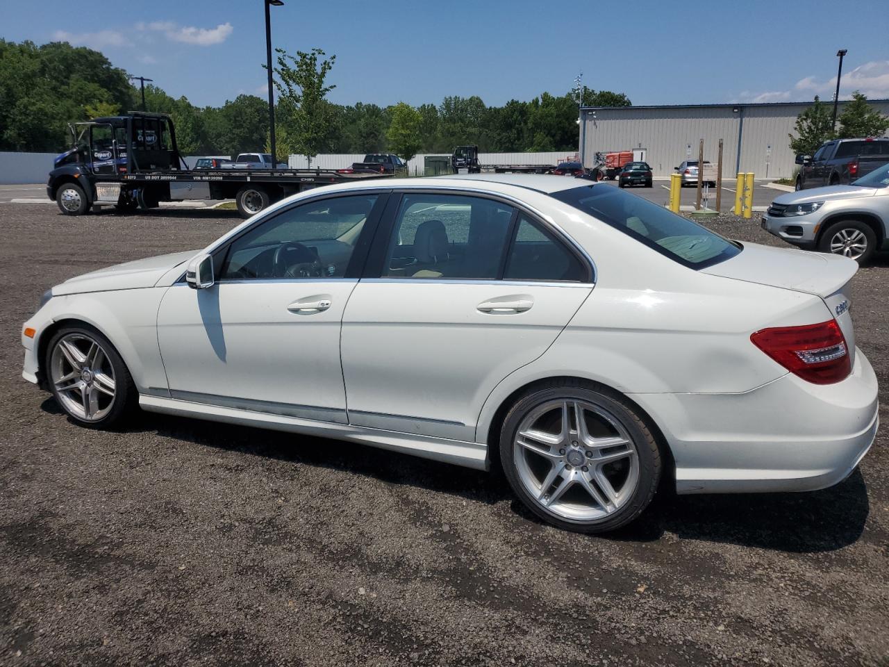 2012 Mercedes-Benz C 300 4Matic - Фото 2
