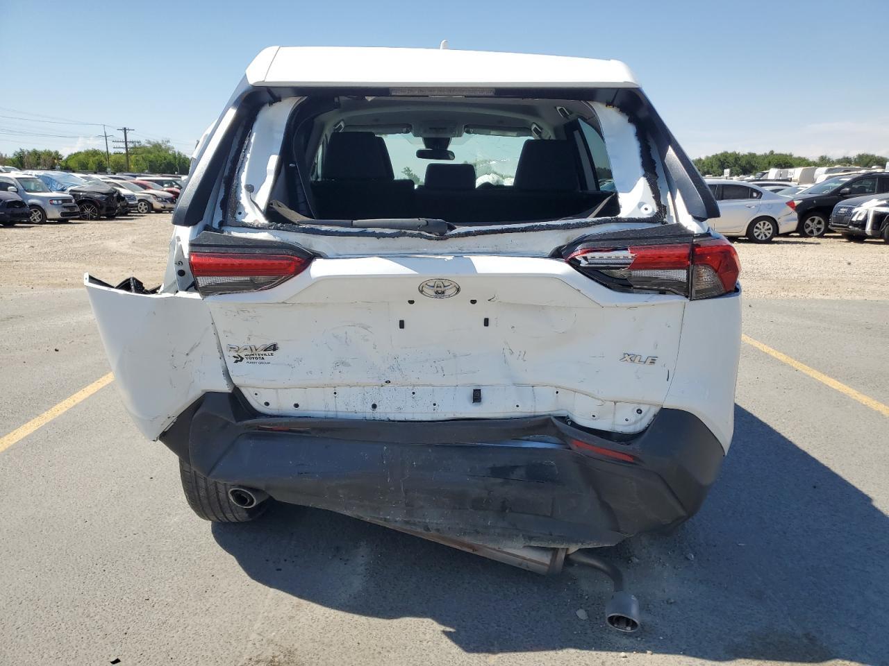 2023 Toyota Rav4 Xle - Фото 6