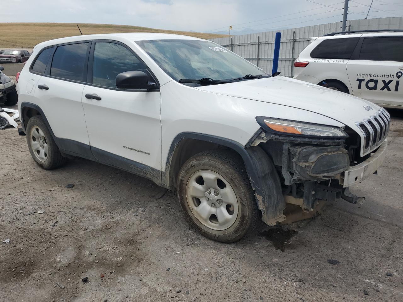 2016 Jeep Cherokee Sport - Фото 4