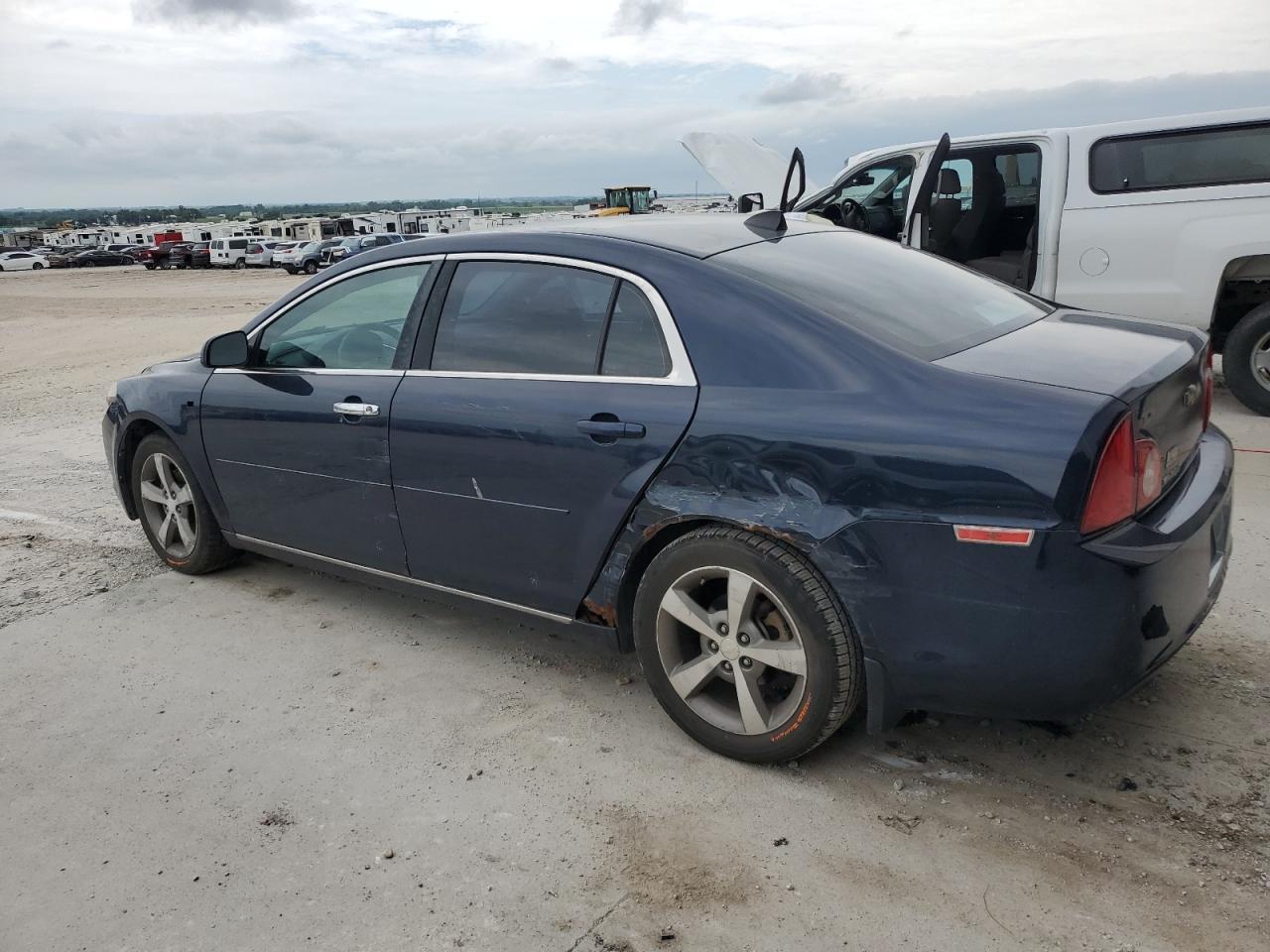 2012 Chevrolet Malibu 1Lt - Image 2