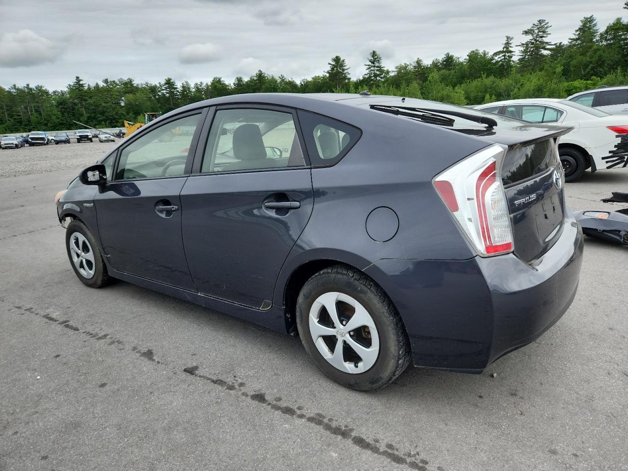 2012 Toyota Prius - Фото 2